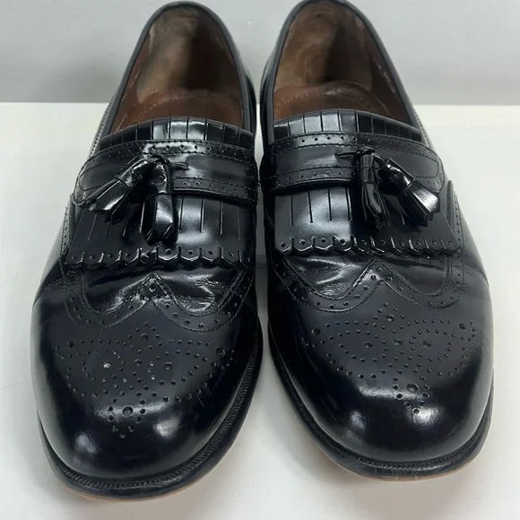 Bostonian Classics Black Tasseled Wingtip Leather Shoes - Picture 1 of 8